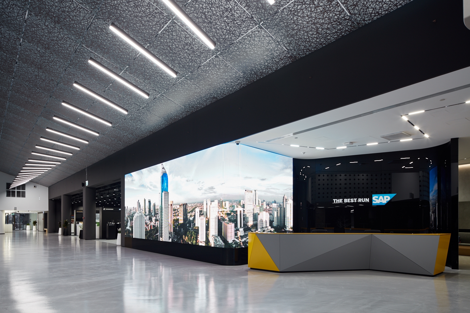 Центр цифрового лидерства. Sap конференц зал. Центр цифрового лидерства sap. Площадка sap. Sap космодамианская набережная.